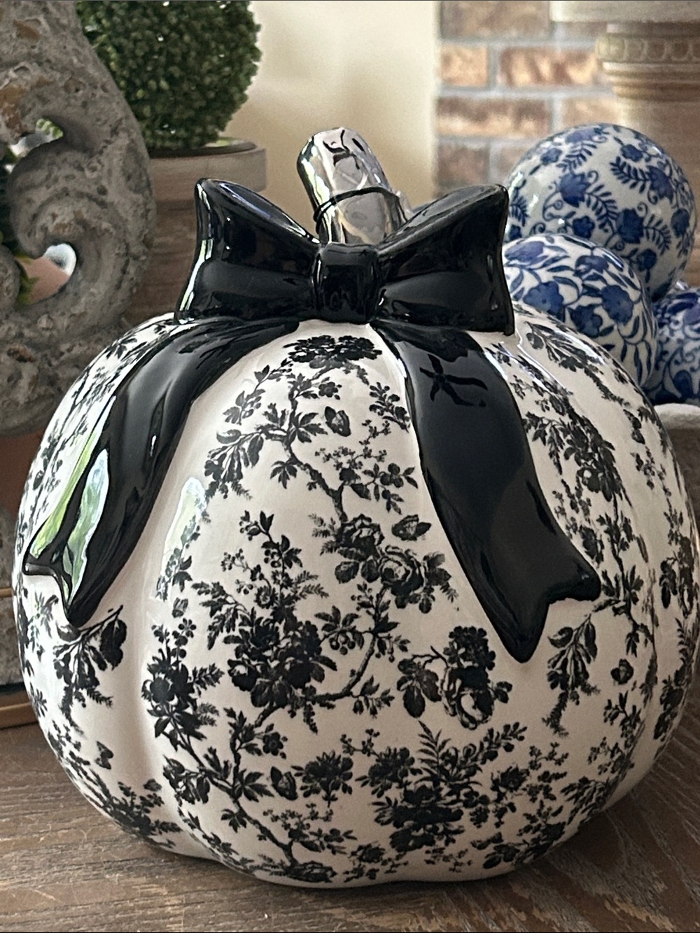 NEW! Shabby Chic French Floral Toile Black & White Ceramic Pumpkin Coquette Bow